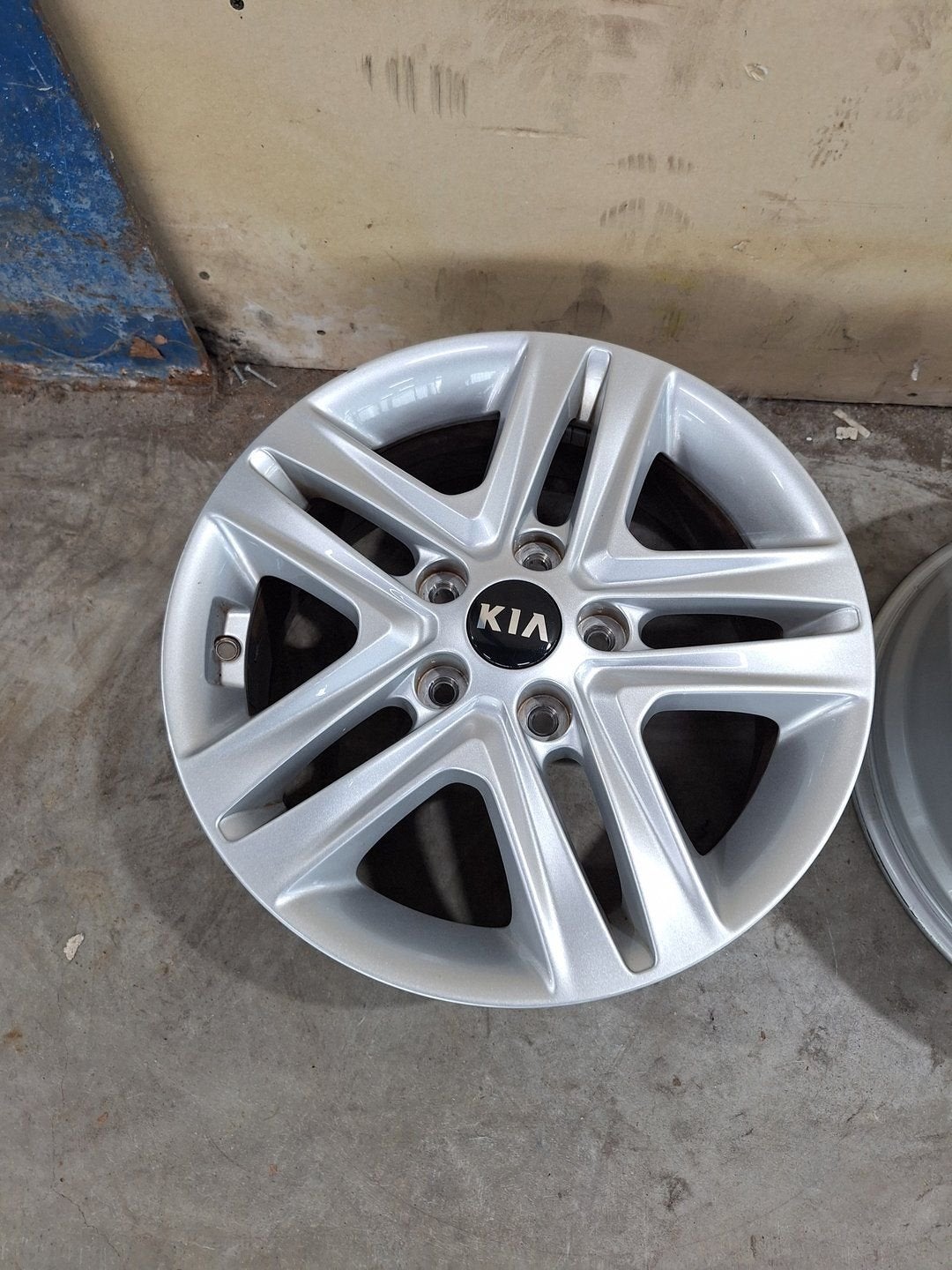 Kia Velgen 16 Inch Origineel, Autos : Pièces & Accessoires, Pneus & Jantes, -, Véhicule de tourisme, -, Enlèvement