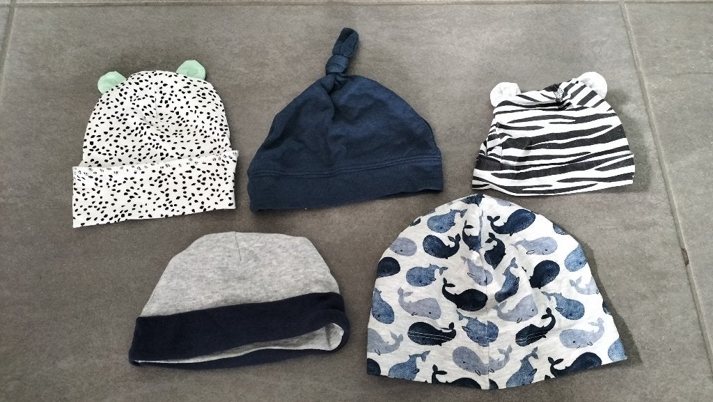 Babymutsjes / pasgeboren mutsjes, Kinderen en Baby's, Babykleding | Maat 50, Ophalen, Zo goed als nieuw, Jongetje of Meisje, Overige typen
