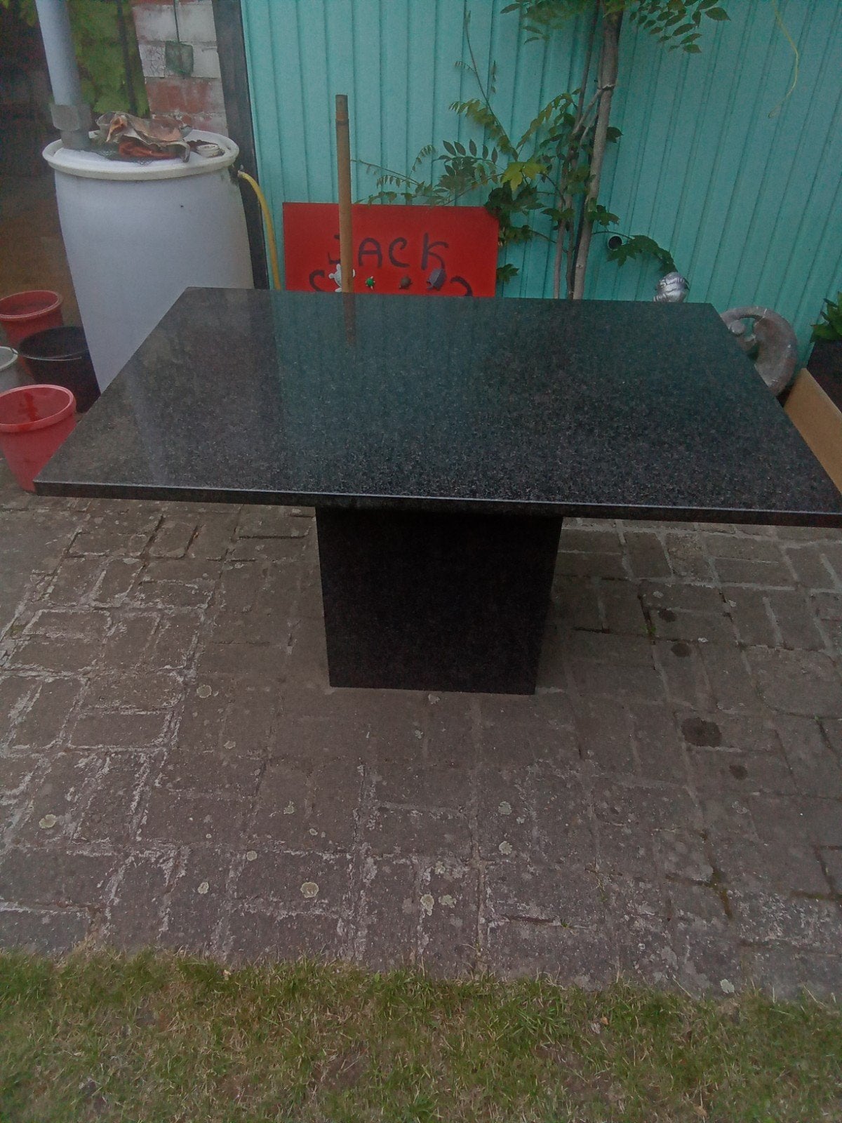 Tuintafel in graniet, Ophalen