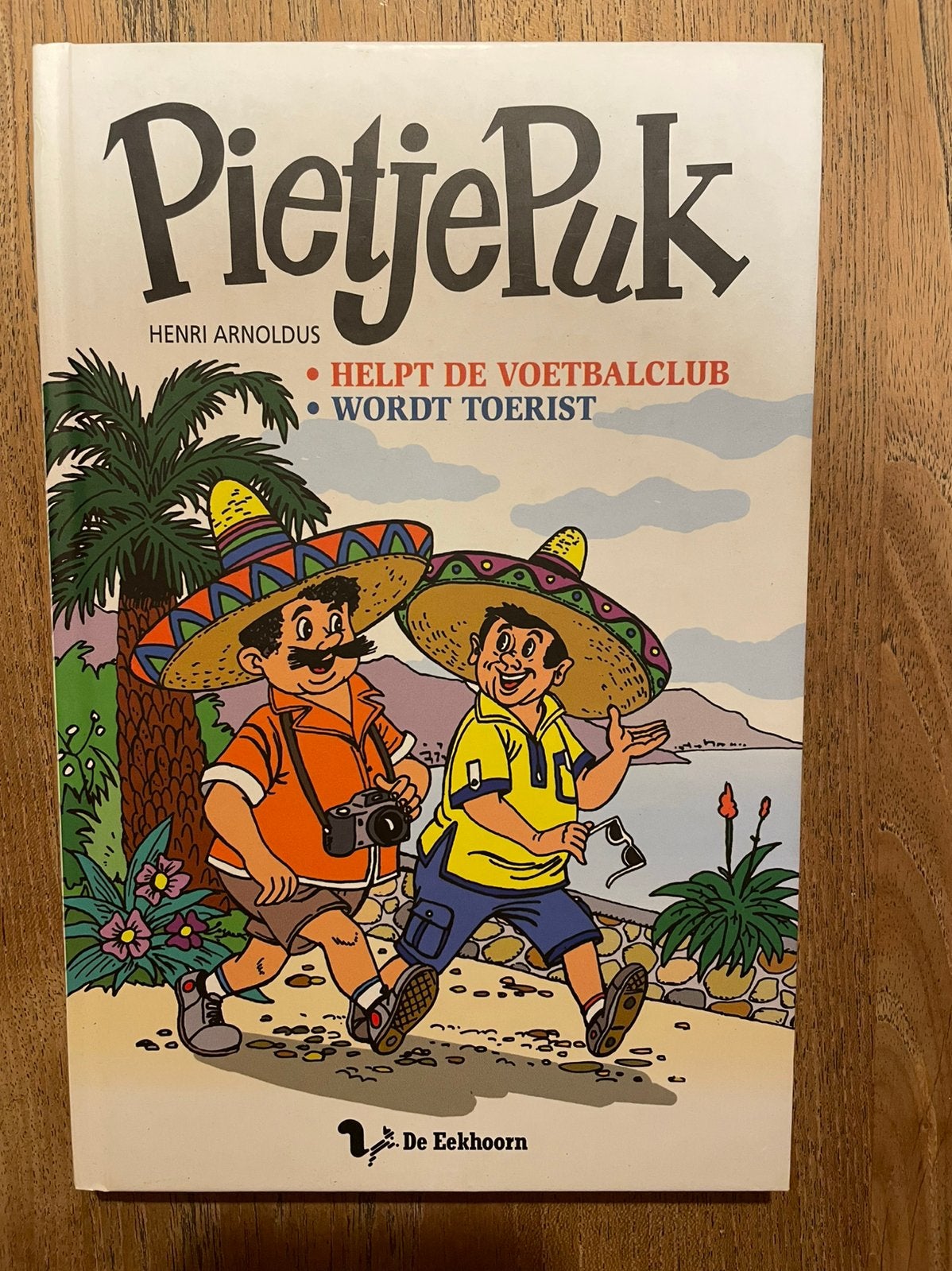 Pietje Puk helpt de voetbalclub / wordt toerist, Boeken, H. Arnoldus, Fictie algemeen, Nieuw, Ophalen of Verzenden