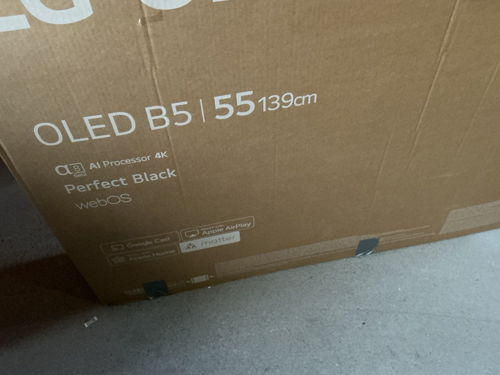 Tv lg smart Wi-Fi 4k Oled 140cm 55B5 2025 met doos 144HZ, Enlèvement, Comme neuf, OLED, LG