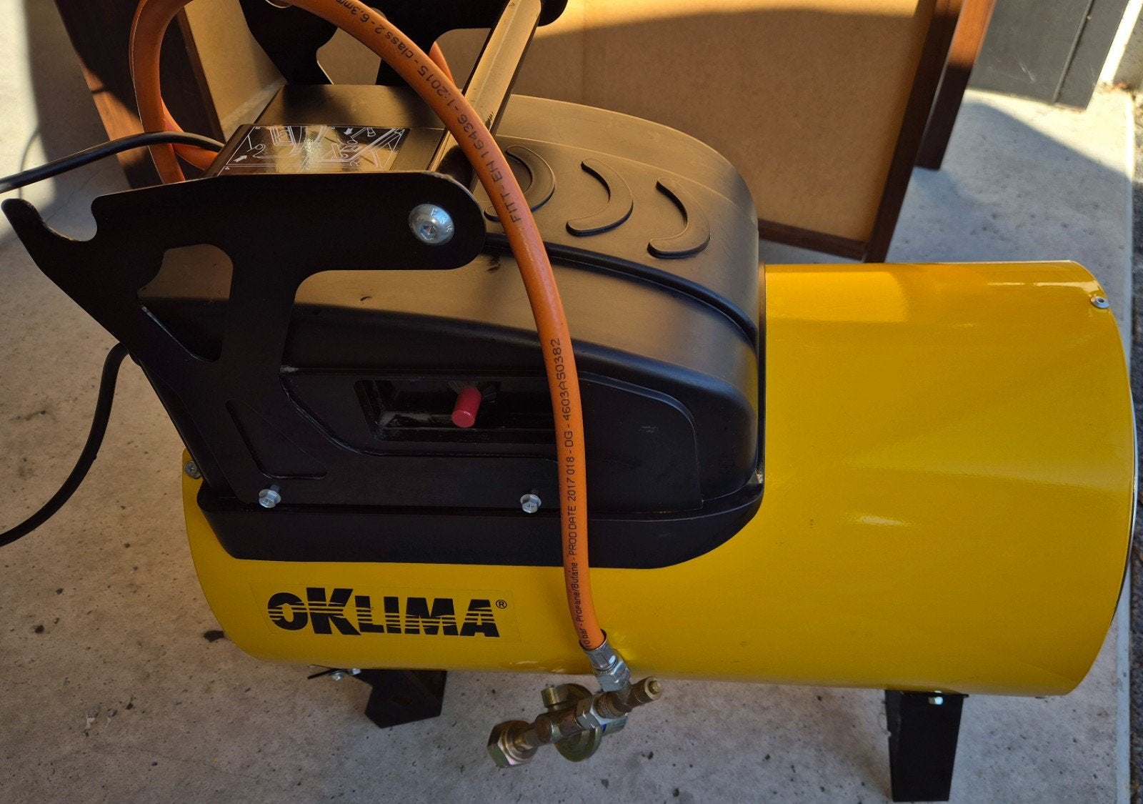 Réchauffeur à gaz à air chaud Oklima, capacité de chauffage, Enlèvement, Comme neuf