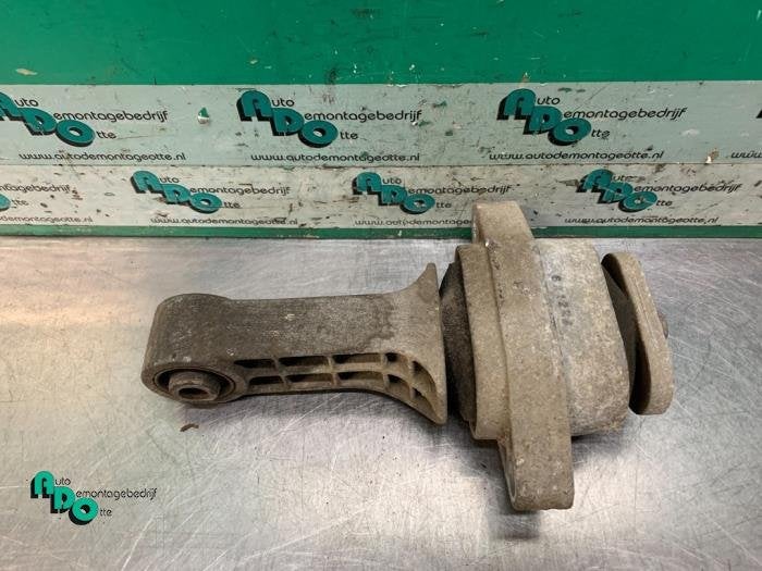 Versnellingsbak Steun van een Chevrolet Kalos (Kalos 02-), Gebruikt, -, Ophalen of Verzenden, -