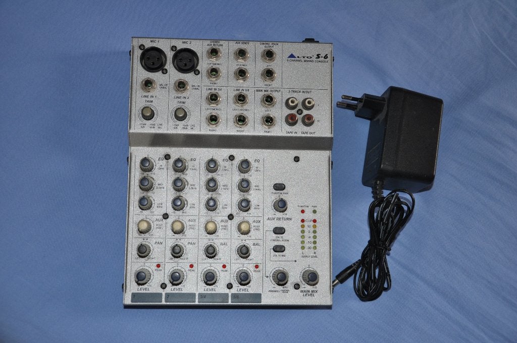 Table mixage ALTO S6, Enlèvement, Comme neuf, 5 à 10 canaux, Entrée micro