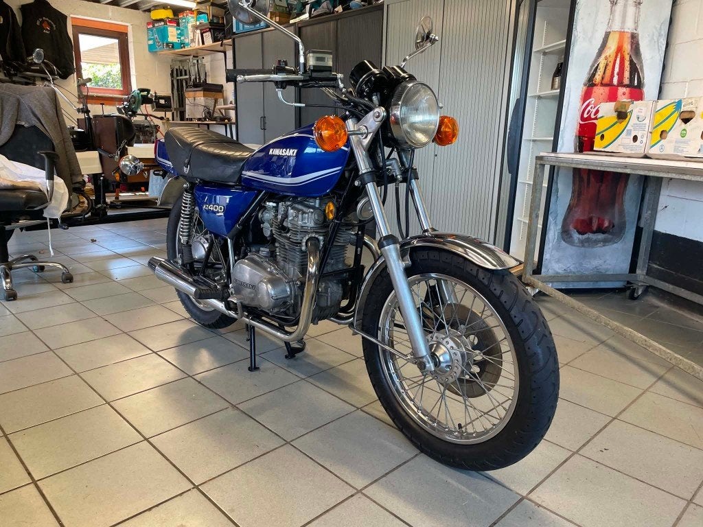 Kawasaki KZ 400 B  1979  oldtimer volledig gerestaureerd., Tourisme, Occasion, Permis Moto A1 minimum, 2 cylindres