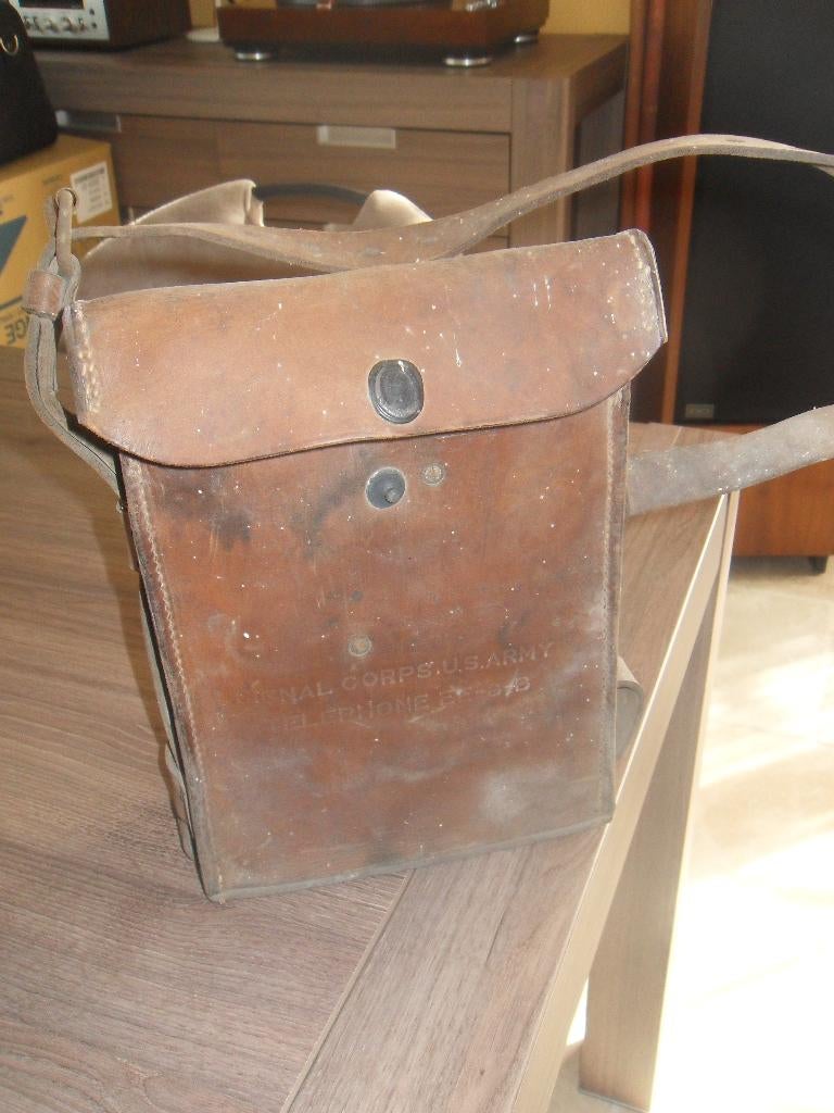 Veldtelefoon uit WO2, Verzamelen, Ophalen of Verzenden, Landmacht, Overige typen