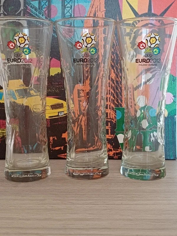 Lot de 3 verres Carlsberg - UEFA Euro 2012 (Collection), Envoi, Neuf, Verre à bière