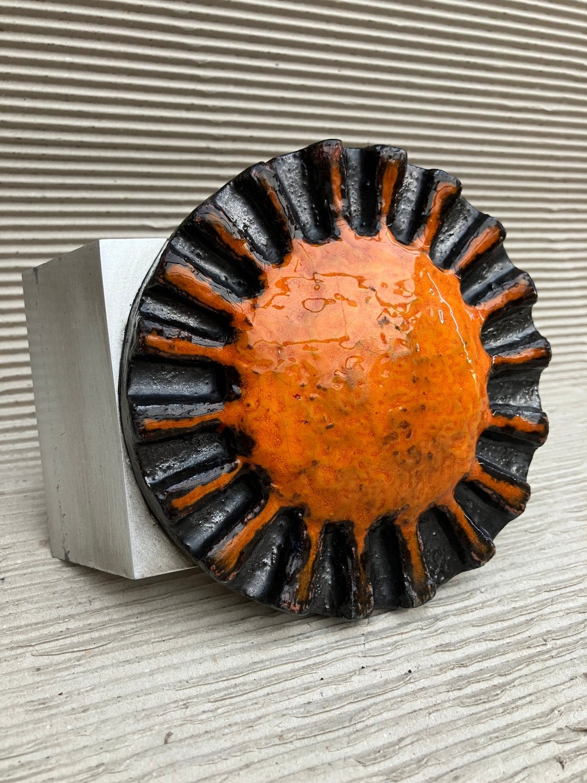 Poignée de porte en céramique brutaliste, années 1970, Bricolage & Construction, Enlèvement ou Envoi, Utilisé, Métal, Autres types