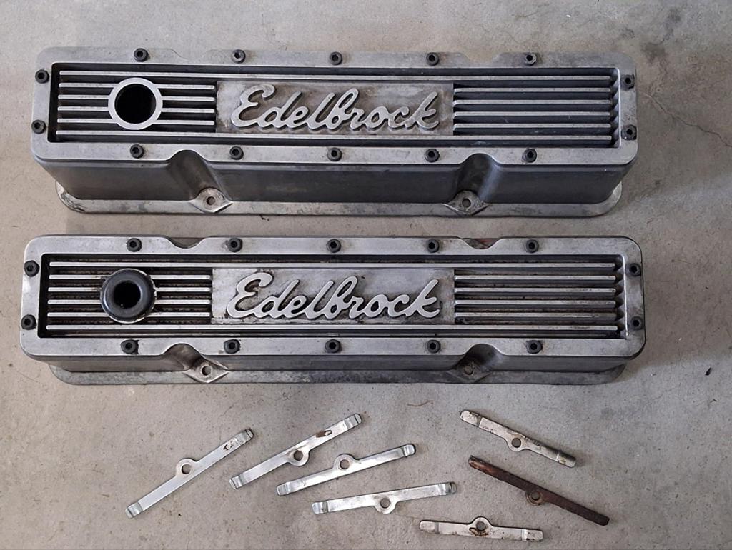 Edelbrock sbc valve covers, Enlèvement, Chevrolet