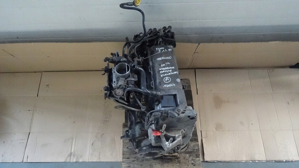 Moteur 188A4000 Nu FIAT PUNTO