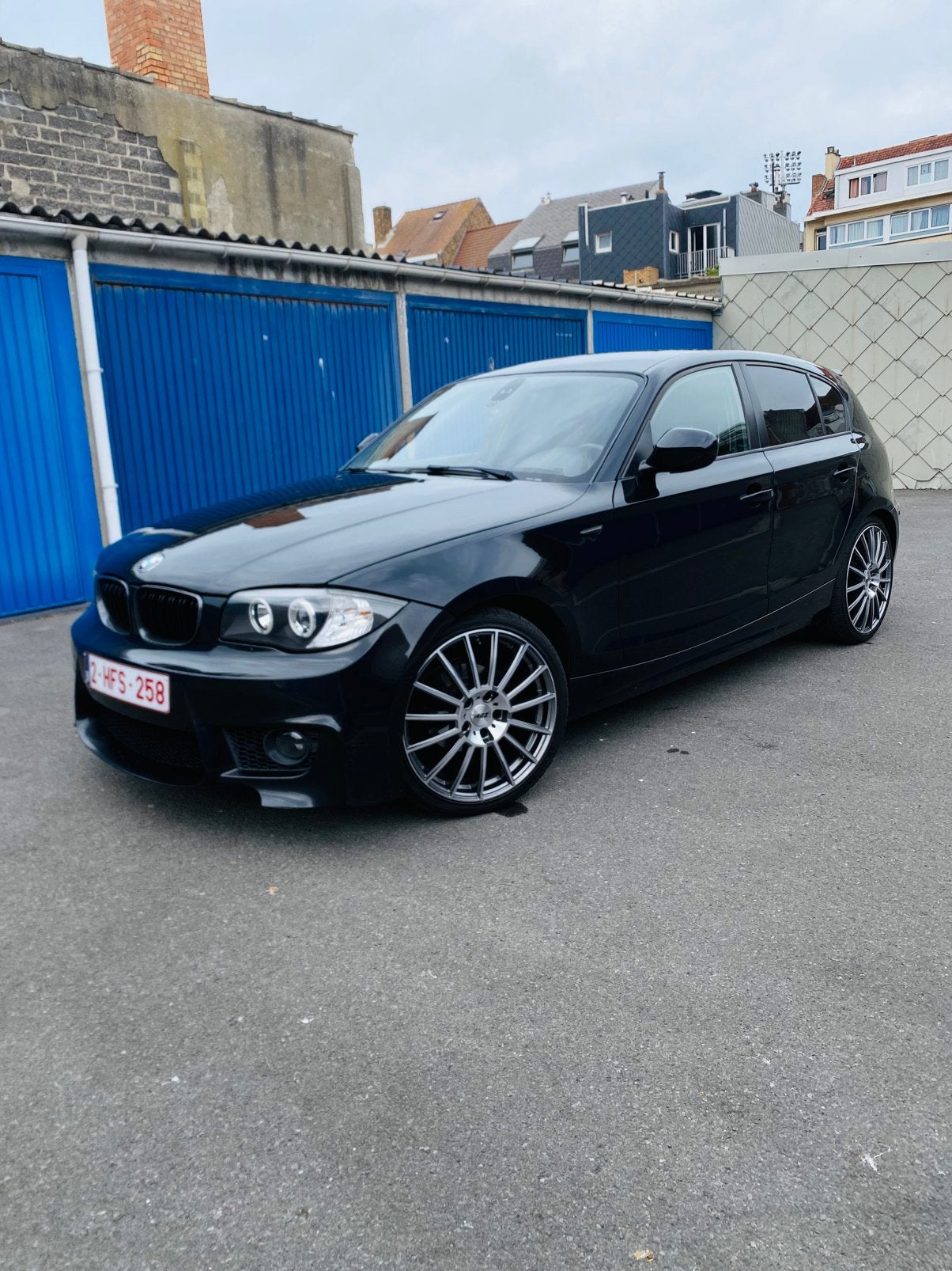 BMW 1 Series 2011 jaar, Auto's, BMW, Euro 5, 1 Reeks, Zwart, Bedrijf