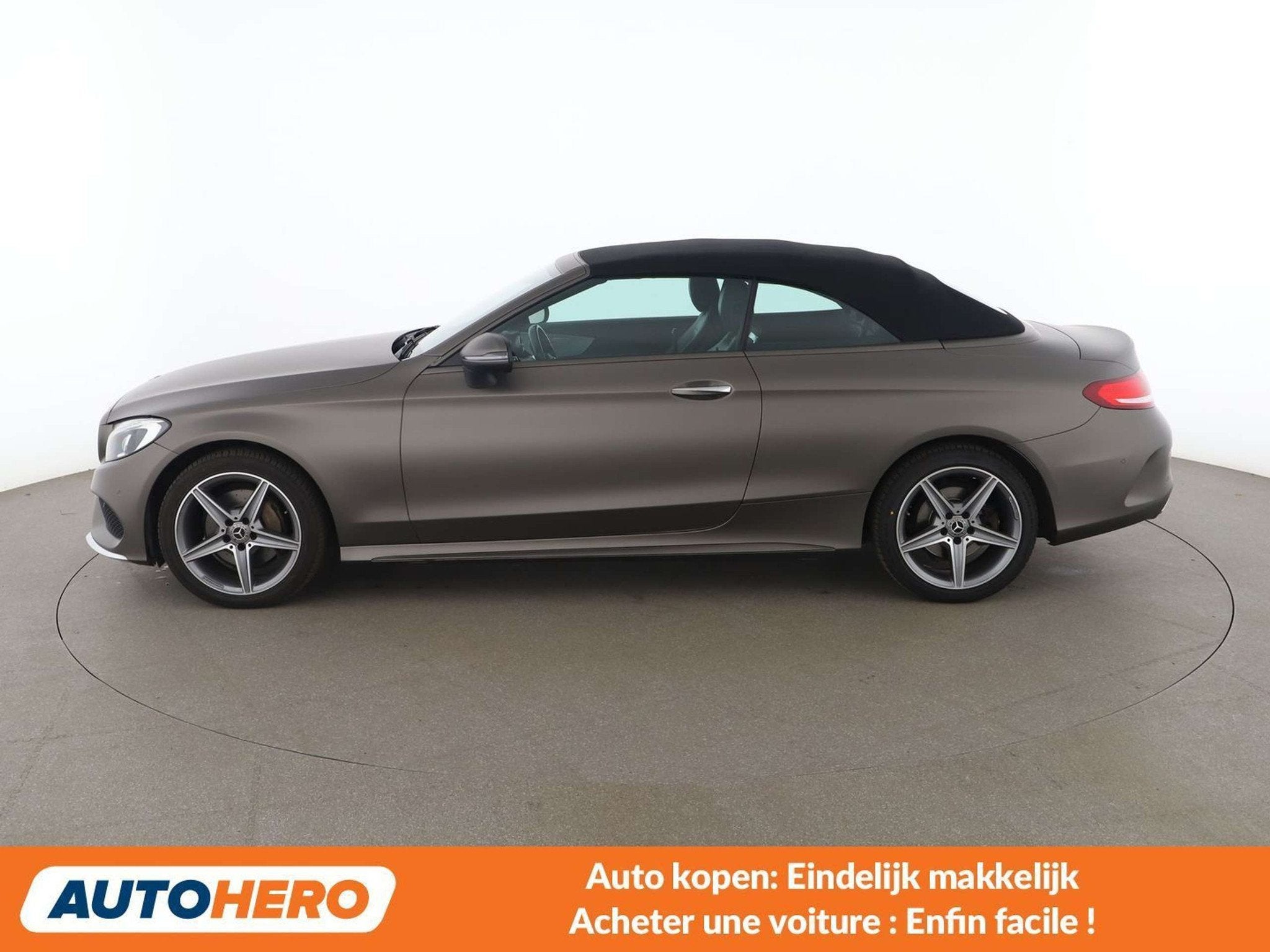 Mercedes-Benz C-Klasse 180 C 180 AMG Line (bj 2018), Auto's, Mercedes-Benz, 4 zetels, Achterwielaandrijving, Gebruikt, Zwart