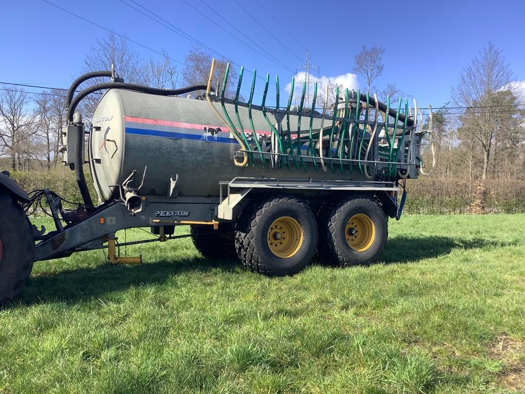 Peecon mesttank, Ophalen