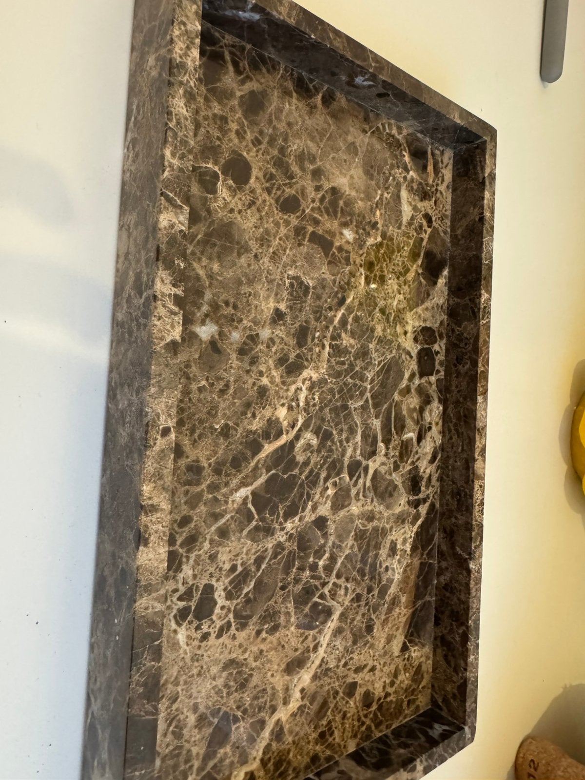 Plat en marbre - déco, Maison & Meubles, Neuf, Enlèvement ou Envoi, Pierre ou Poterie, Rectangulaire