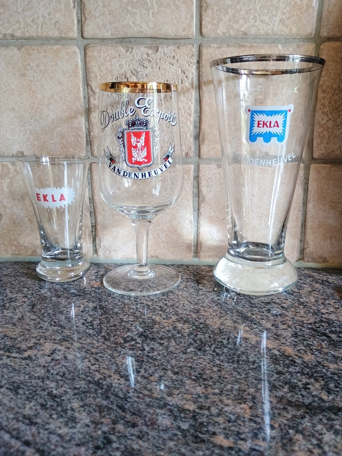 Ekla glazen, mini glas is verkocht, Collections, Enlèvement ou Envoi