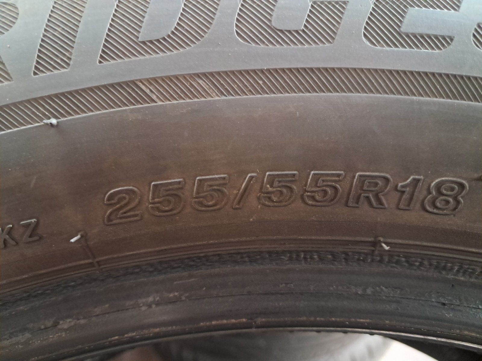 25555r18 255 55 r18 255/55/18 Bridgestone Hiver avec montag, Ophalen of Verzenden