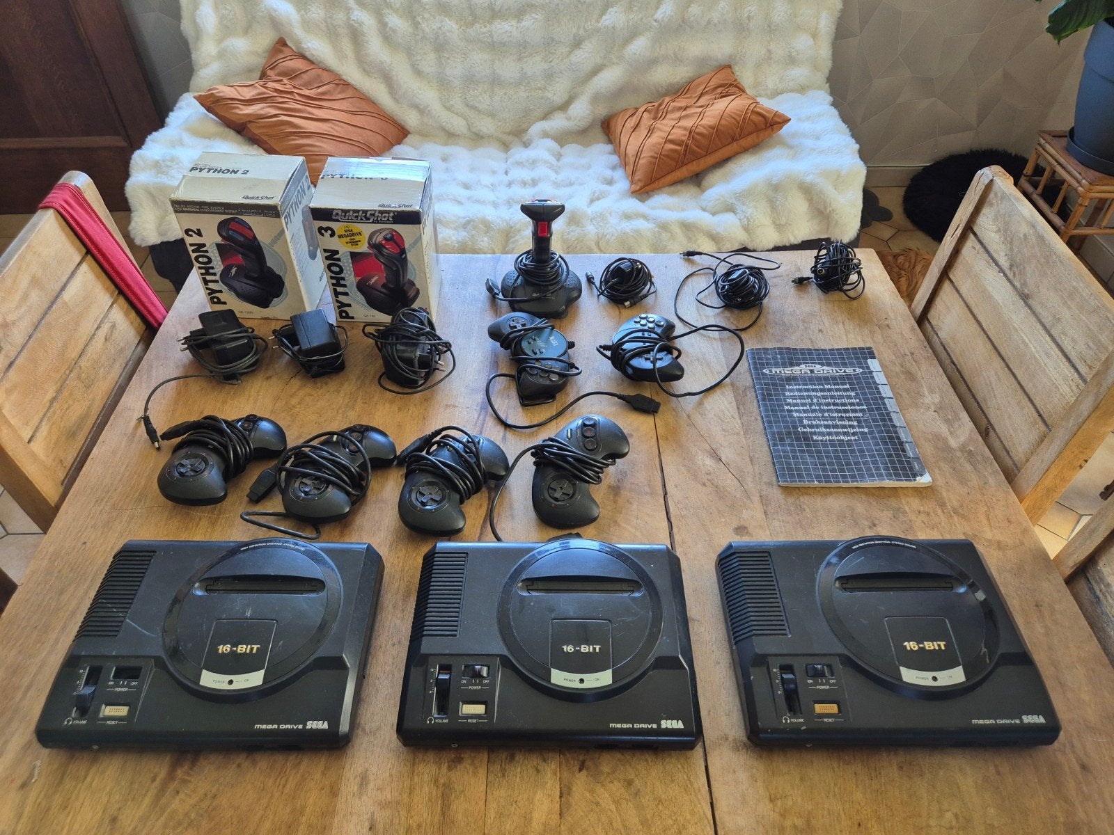 Lot sega consoles, Games en Spelcomputers, Spelcomputers | Sega, Ophalen