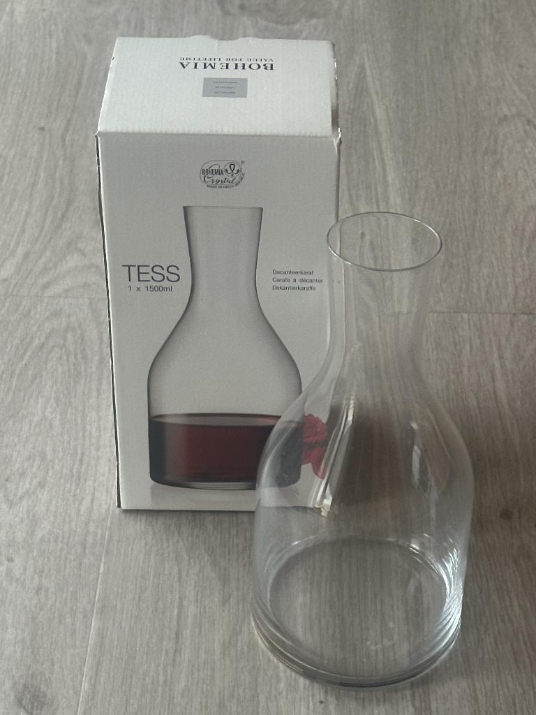 A saisir! Lot de 6 carafes CRISTAL DE BOHÈME neuves! - 25€, Maison & Meubles, Autres types, Enlèvement, Neuf, Autres matériaux