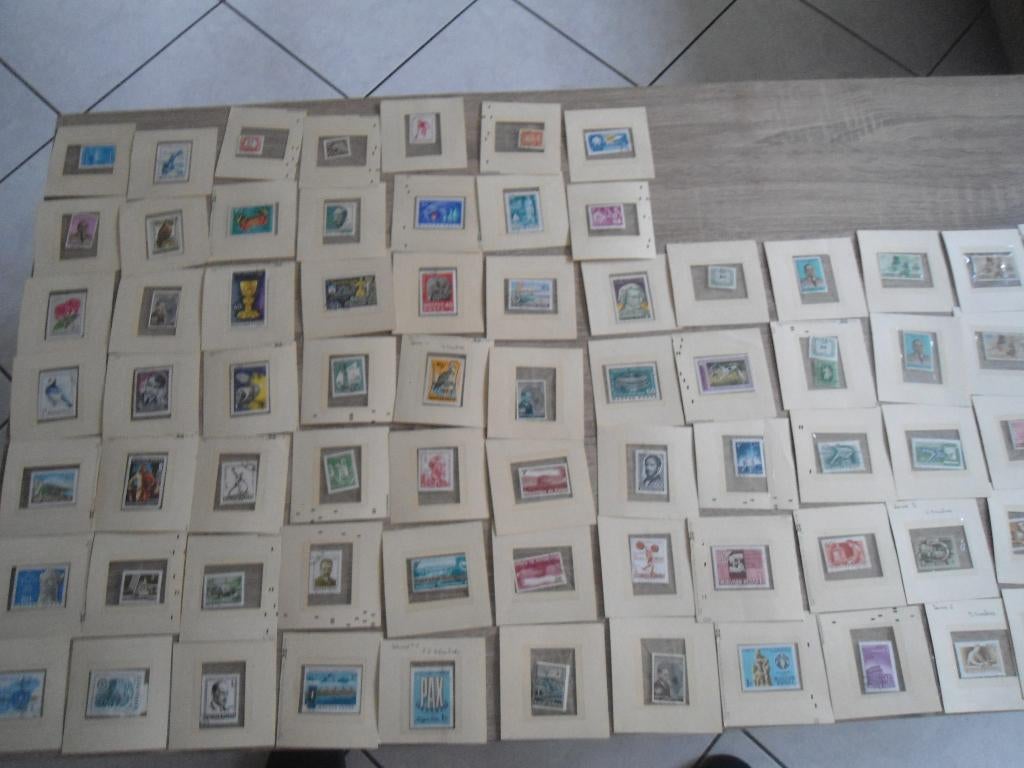 lot van 73 stempels onder bescherming in uitstekende staat;, Verzenden, Overige landen, Postfris