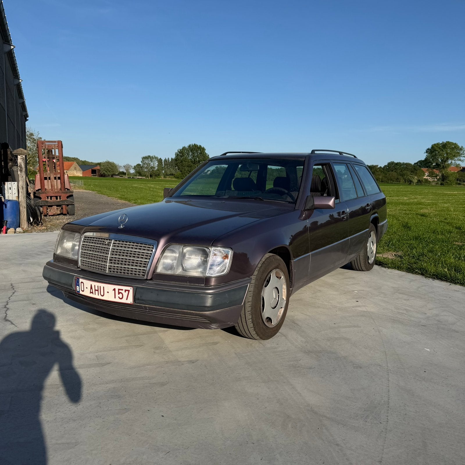 Mercedes-Benz W124 200TE, Autos, Mercedes-Benz, Particulier, Essence, Break, Boîte manuelle, Noir, Enlèvement