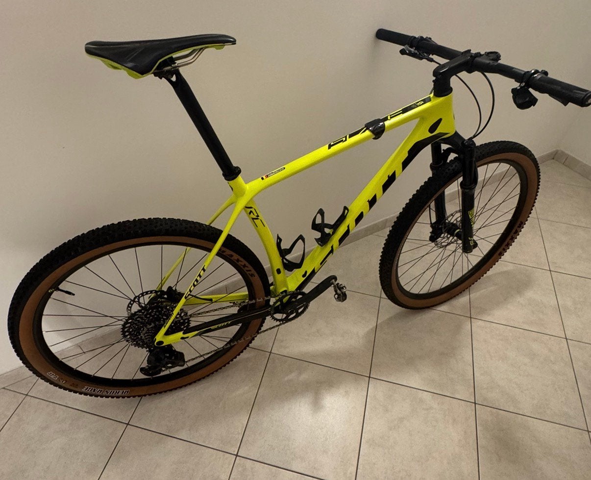 Scott Scale RC 900, Ophalen, Zo goed als nieuw