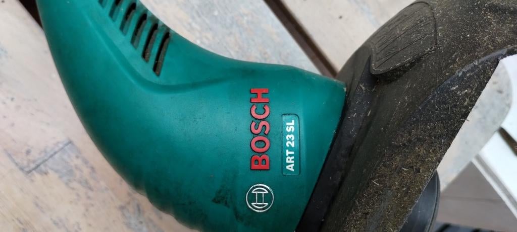 Electrische kantensnijder, Ophalen