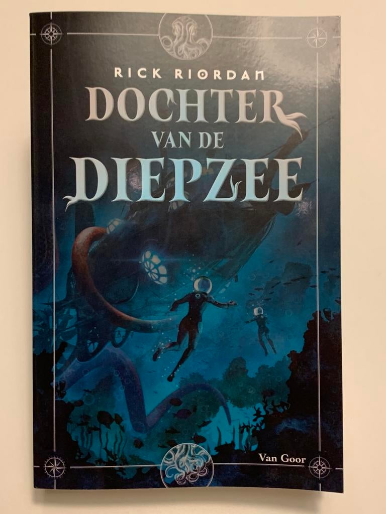 Rick Riordan - Dochter van de diepzee, Boeken, Ophalen of Verzenden, Rick Riordan