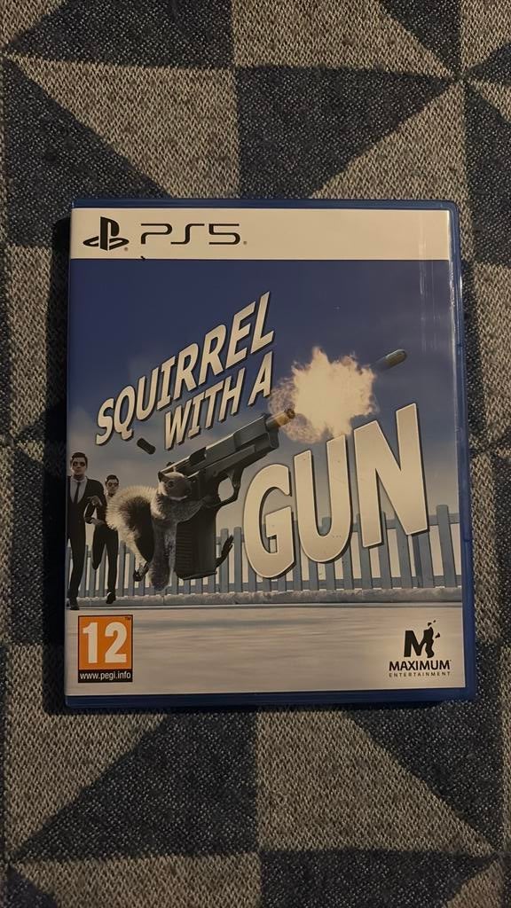 Écureuil avec une arme, Enlèvement