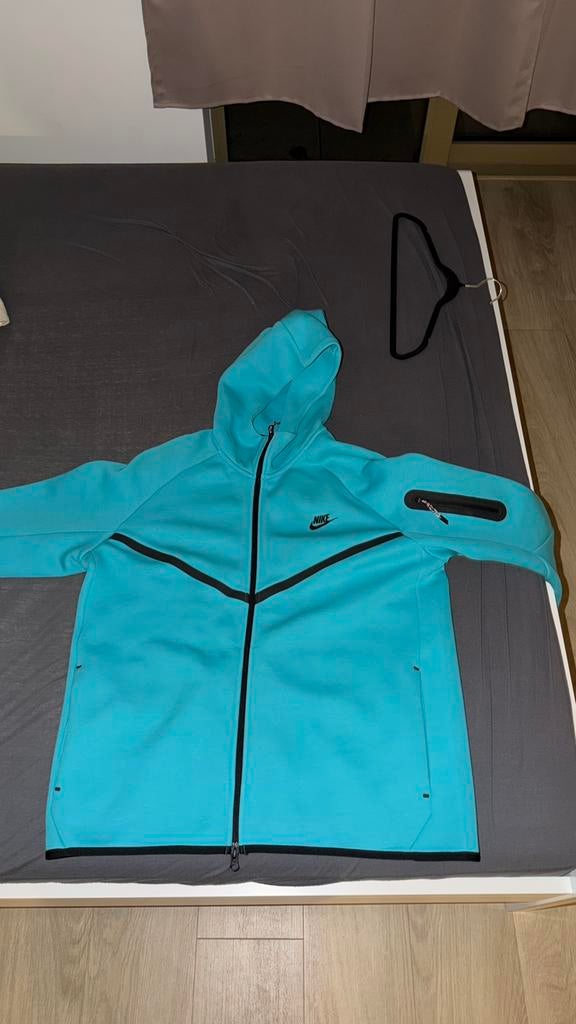 Nike tech fleece, Enlèvement ou Envoi, Comme neuf