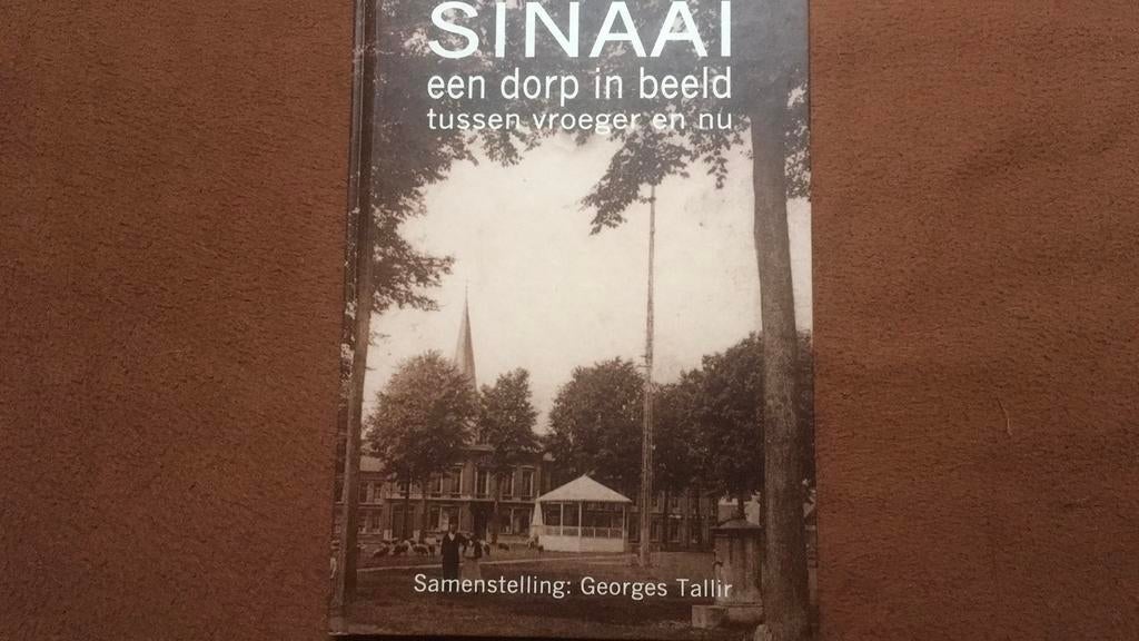 Sinaai een dorp in beeld tussen vroeger en nu, Ophalen, Zo goed als nieuw