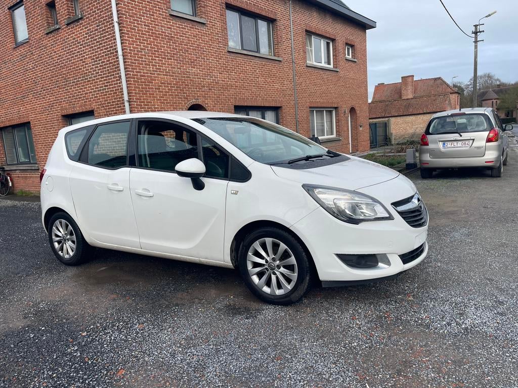 Opel Meriva1.4iBenzine,Airco,Gps,Sensoren,Cruise,1e eigenaar, Monovolume, 140 g/km, 4 cilinders, Wit