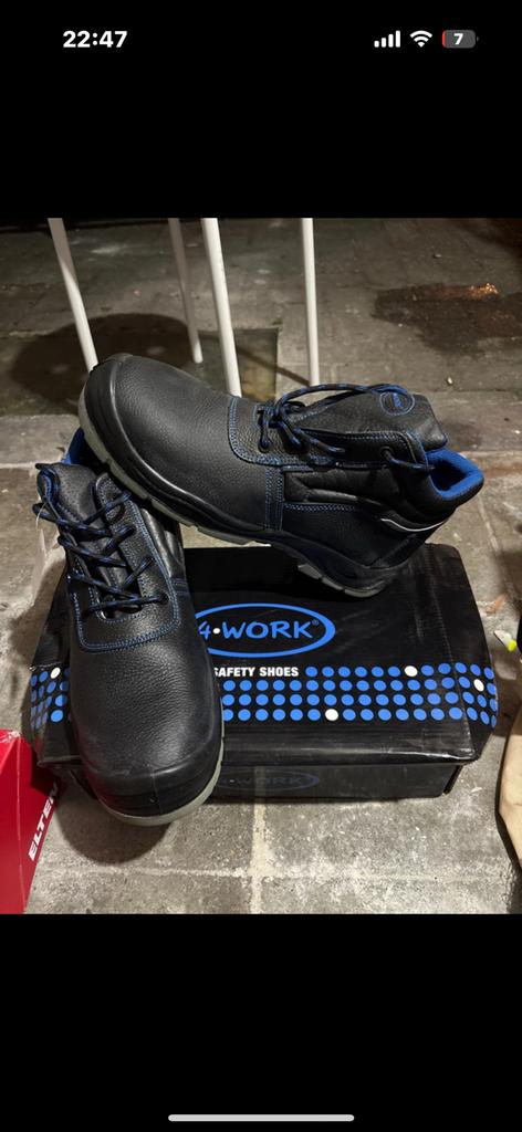 Chaussures de sécurité 46, Vêtements | Hommes, Chaussures, Enlèvement ou Envoi, Comme neuf