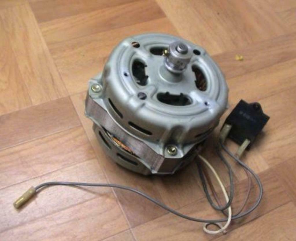 jw0191: motor 220V 1500 tr/min, Ophalen of Verzenden, Gebruikt