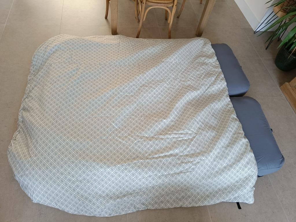 Luchtbed Outwell Caress Double, Caravanes & Camping, Matelas pneumatiques, Enlèvement, Comme neuf, 2 personnes