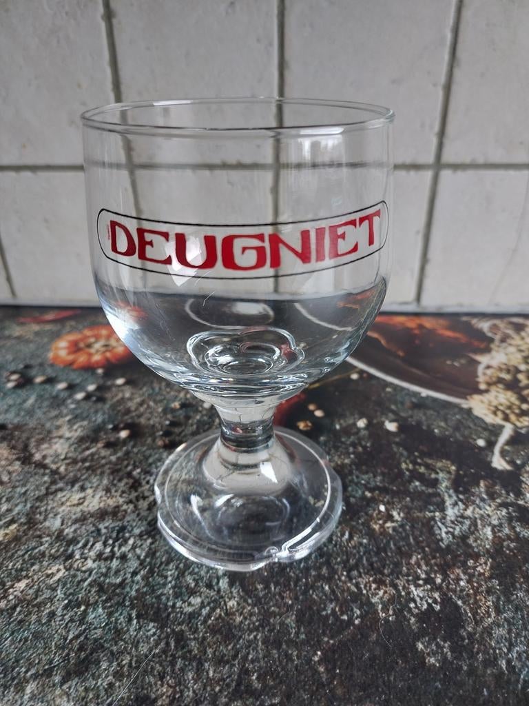 Verre à bière Deugniet plus ancien, Enlèvement ou Envoi, Comme neuf, Verre à bière