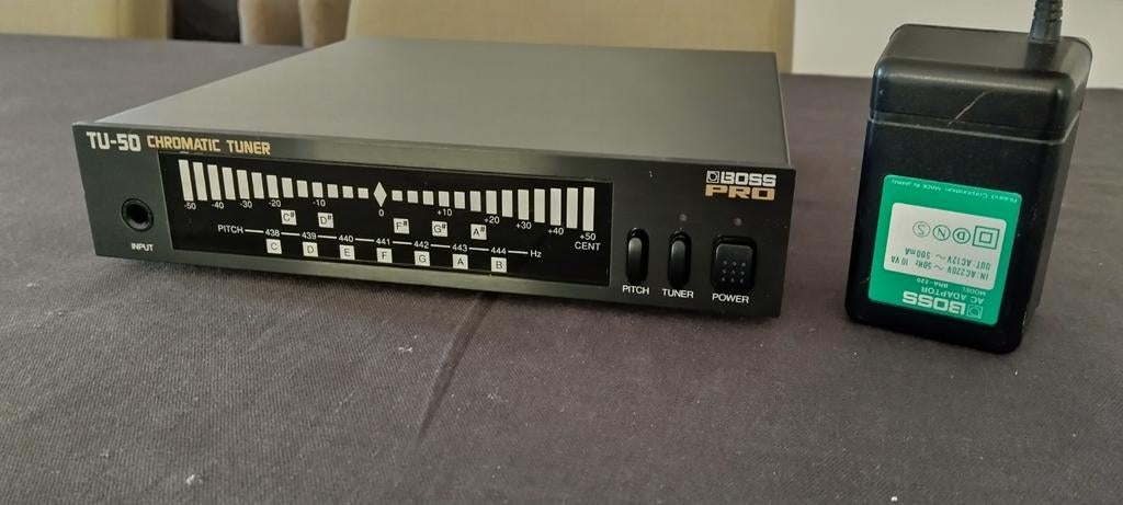 Boss TU-50 chromatic tuner, Ophalen of Verzenden, Zo goed als nieuw