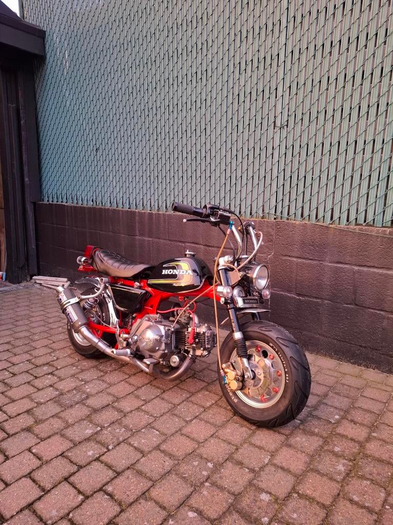 singa 50cc B-klasse, Motoren, Ophalen