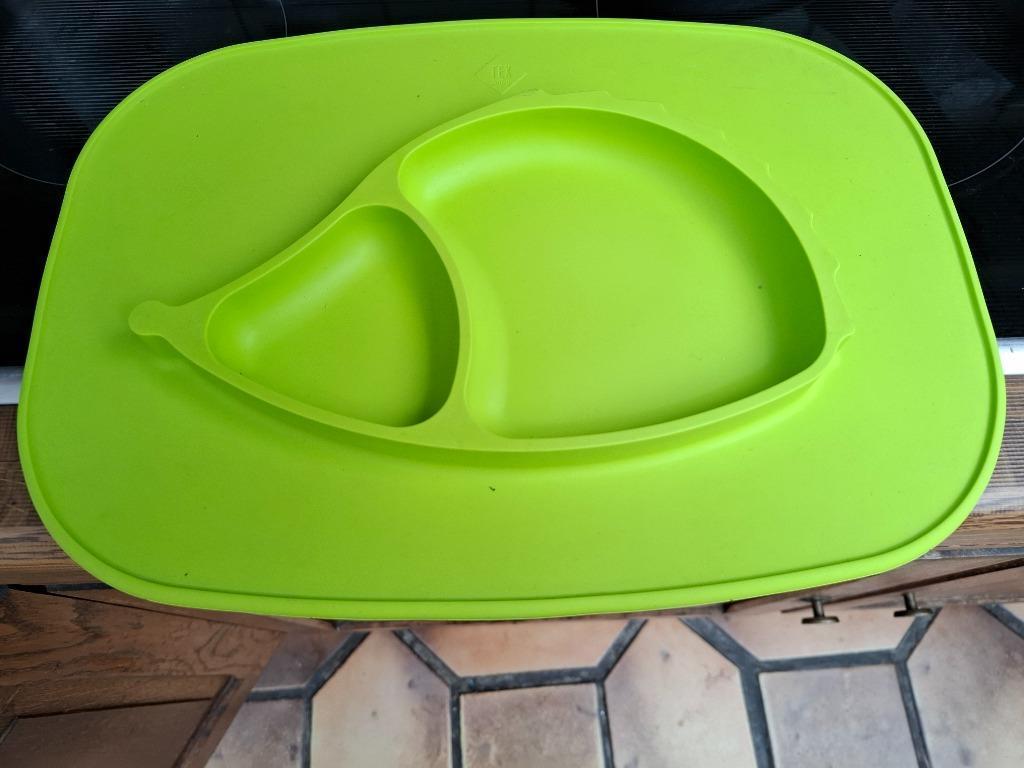 Assiette bebe silicone, Enlèvement, Comme neuf