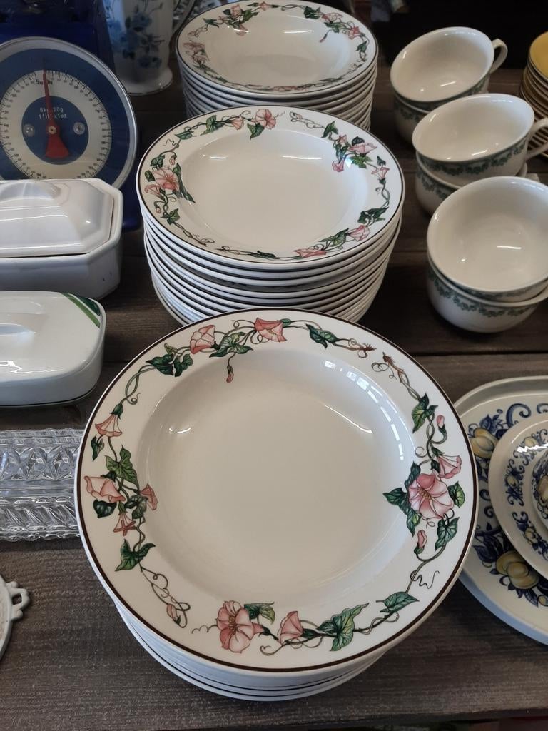 12€/pièce * Assiettes creuses Villeroy et Boch Décor Palermo, Enlèvement ou Envoi, Comme neuf
