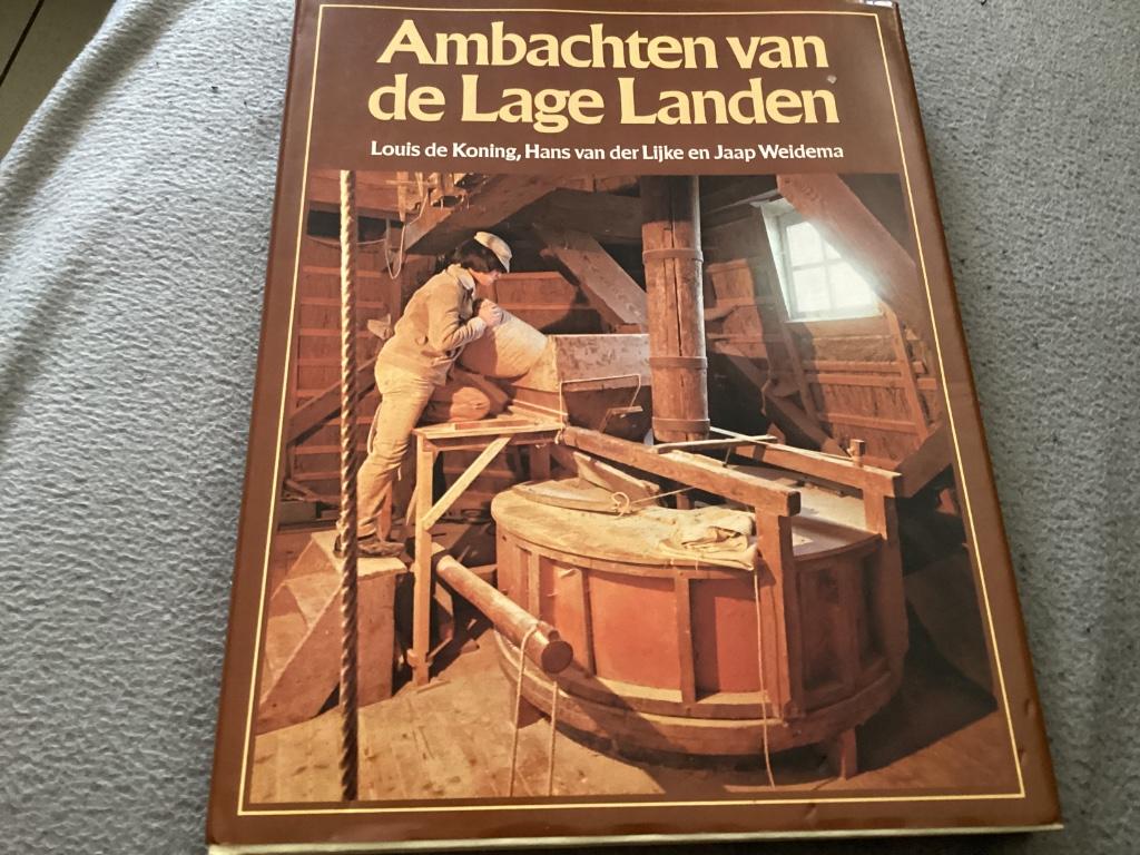 Ambachten van de Lage Landen, Ophalen of Verzenden