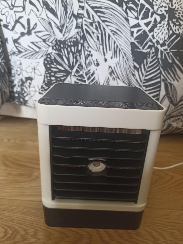 Ventilator en luchtreiniger, Verzenden, Zo goed als nieuw
