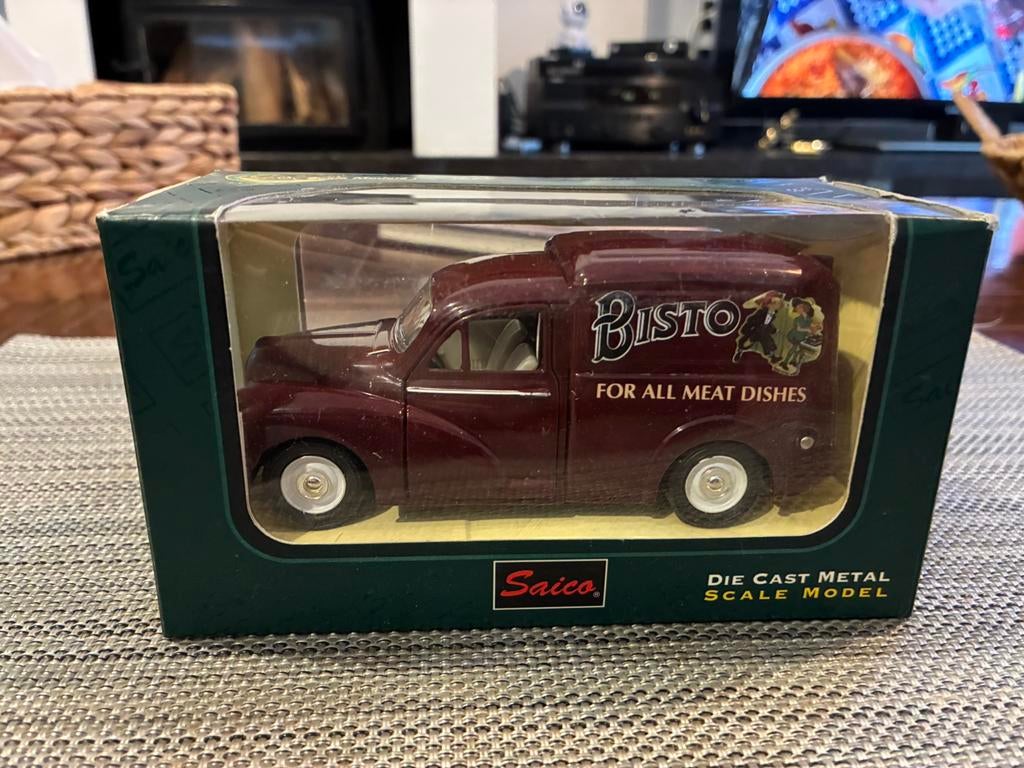 Morris minor van 1/26 saico, Ophalen, Zo goed als nieuw, Auto