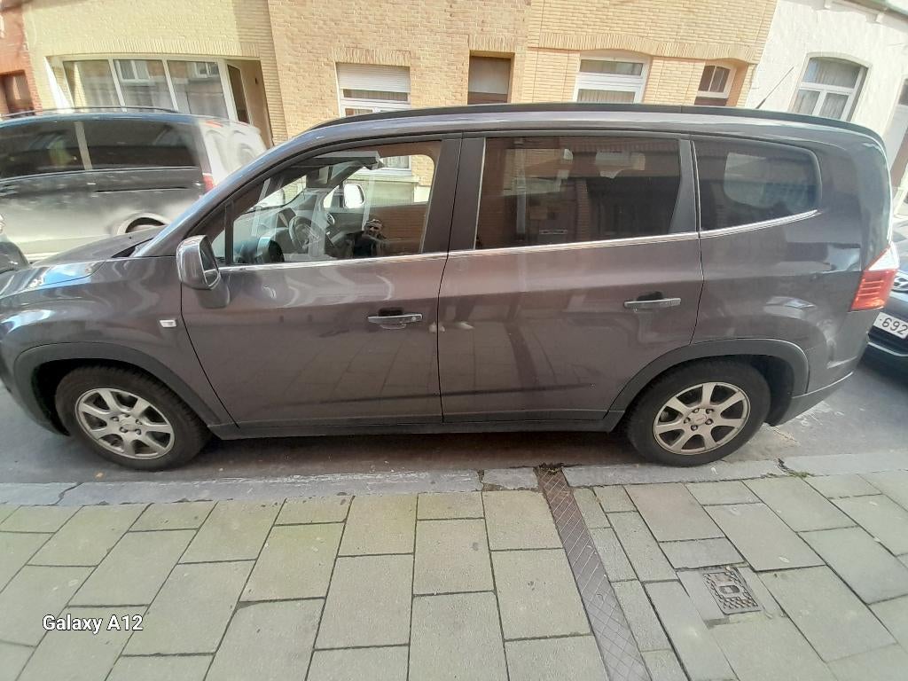 chevrolet orlando 2l diesel berline 7 places, Autos, Chevrolet, Euro 5, Achat, 7 places, Boîte manuelle