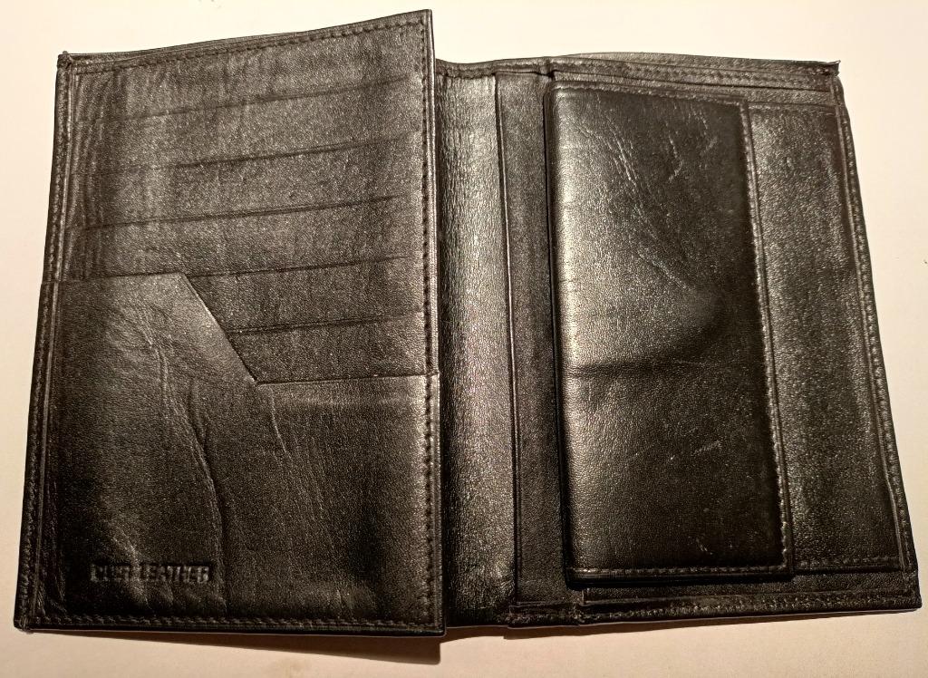Portefeuille rectangulaire en cuir noir NEUF, Neuf, Autres marques, Cuir, Enlèvement ou Envoi