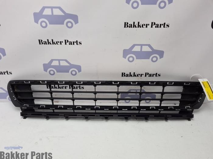 Calandre d'un Volkswagen Golf, -, Volkswagen, -, 3 mois de garantie