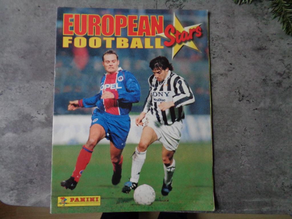 VOETBAL sticker album EUROCUPS FOOTBALL PARADE PANINI, Ophalen of Verzenden, Zo goed als nieuw, Sticker