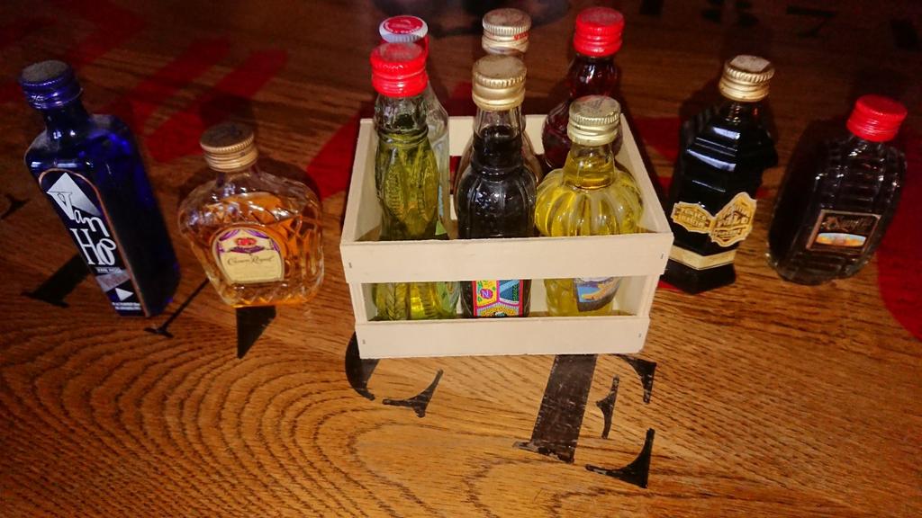 Bouteilles d'alcool, Enlèvement ou Envoi, Comme neuf
