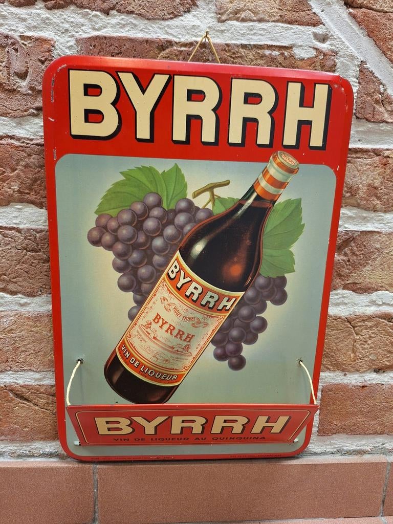 Porte-lettres en tôle de 1950 BYRRH VIN QUINQUINA, Enlèvement ou Envoi, Utilisé, Panneau publicitaire