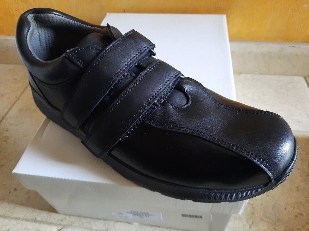 Chaussures orthopédiques/pour pied sensible Médi Loi, Neuf, Enlèvement ou Envoi, Autres types, Noir