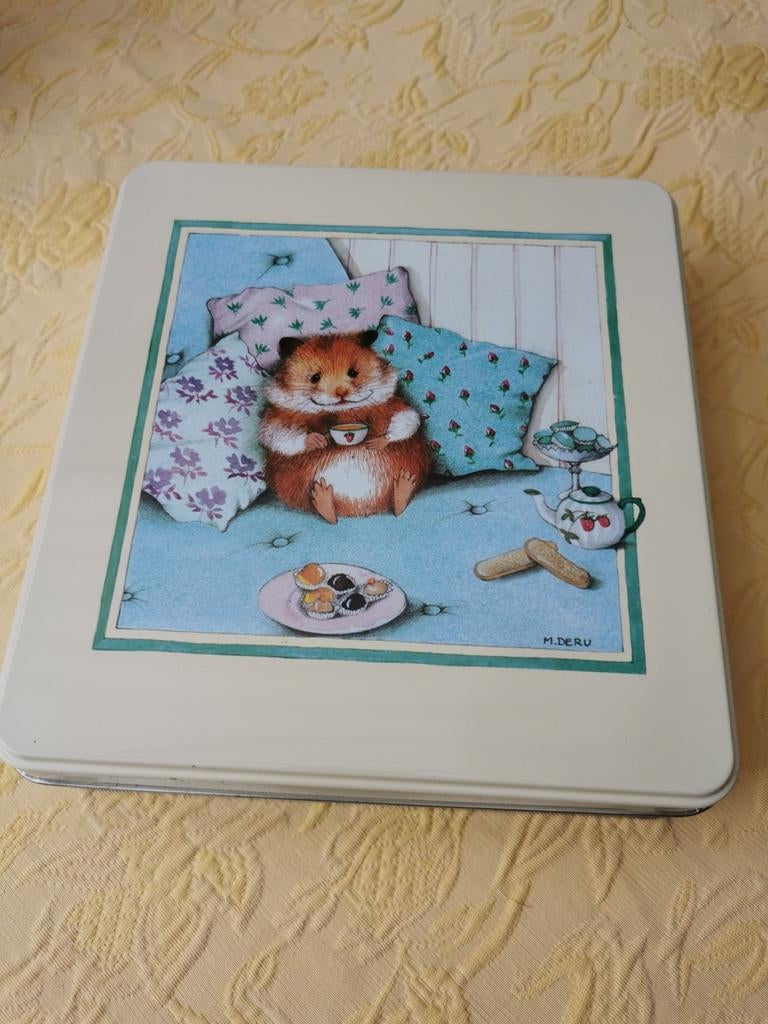 Blikken doos koekjesblik koekjesdoos hamster Myriam Deru, Ophalen of Verzenden, Zo goed als nieuw